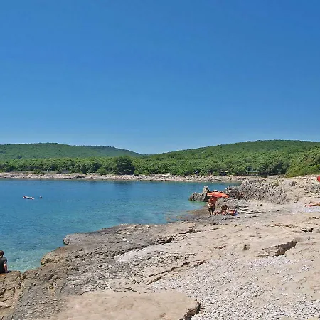 Duga Uvala.17 Pavicini